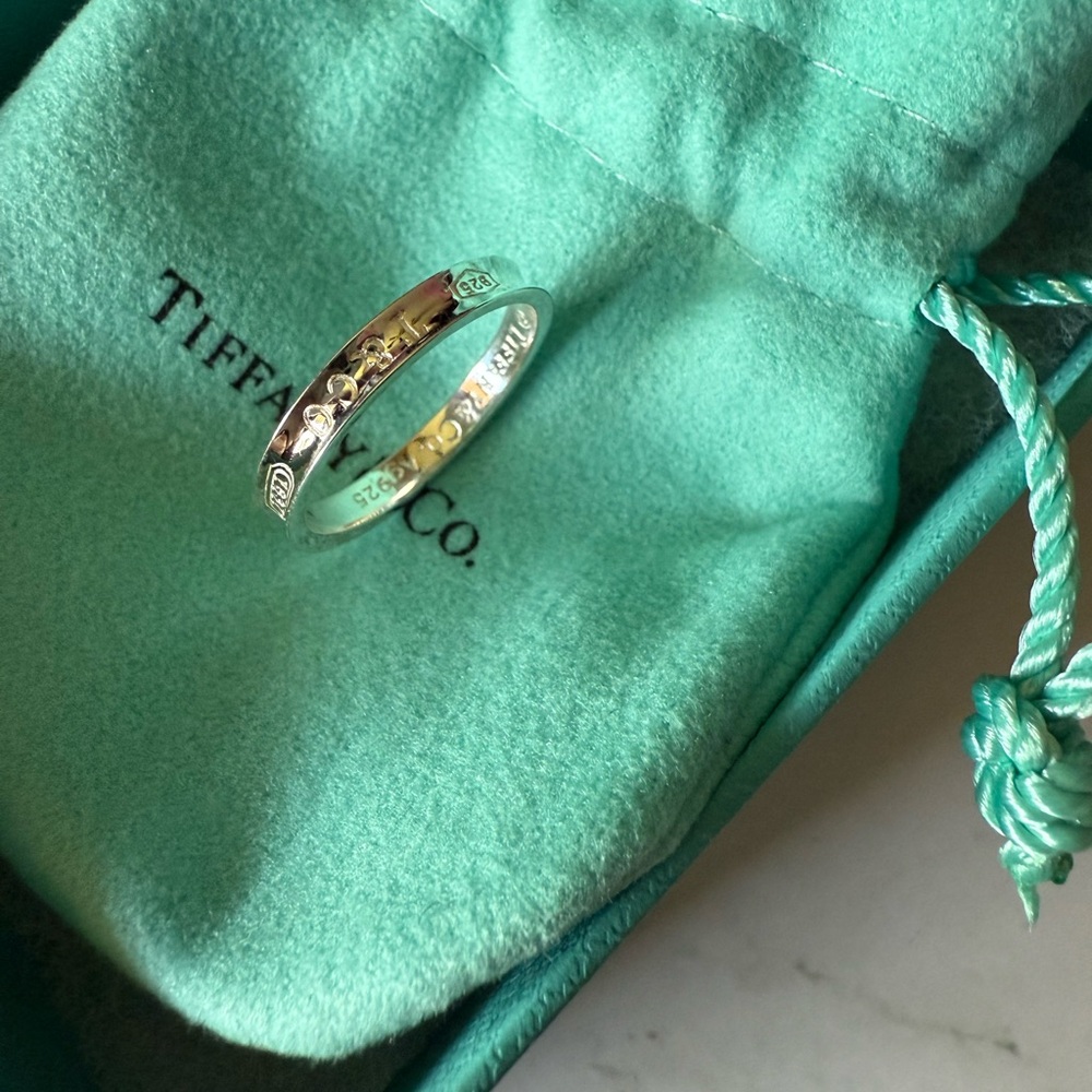 Auth. Tiffany & Co. 1837 Concave Narrow Band Ring size 9 - Picture 5 of 5